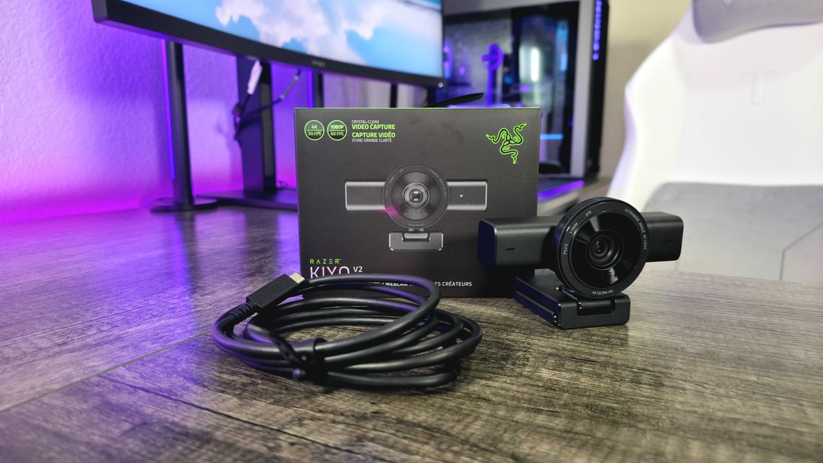 Image of the Razer Kiyo V2 webcam.