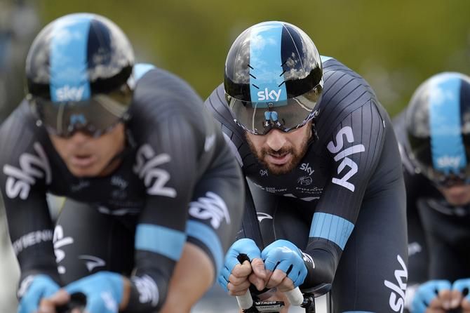 Bradley Wiggins powers Team Sky to fourth
