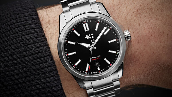Christopher Ward C63 Sealander