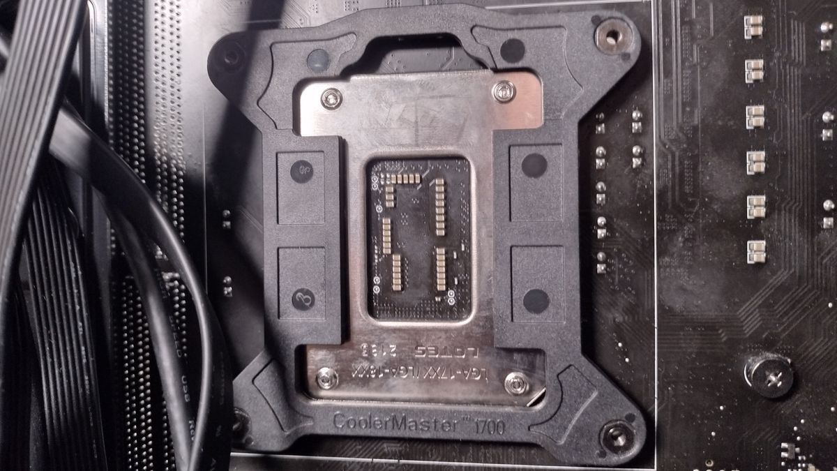 Cooler Master PL240 Flux