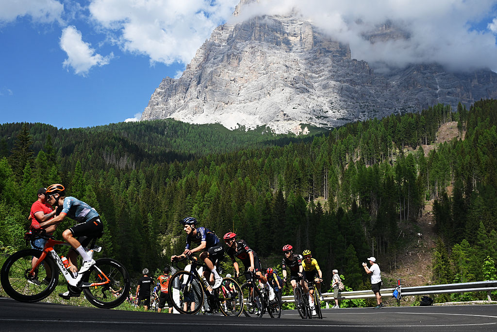 Giro d'Italia stage 19 LIVE: Ciccone claims Cima Coppi as Gee-West and Storer make a move for the GC podium