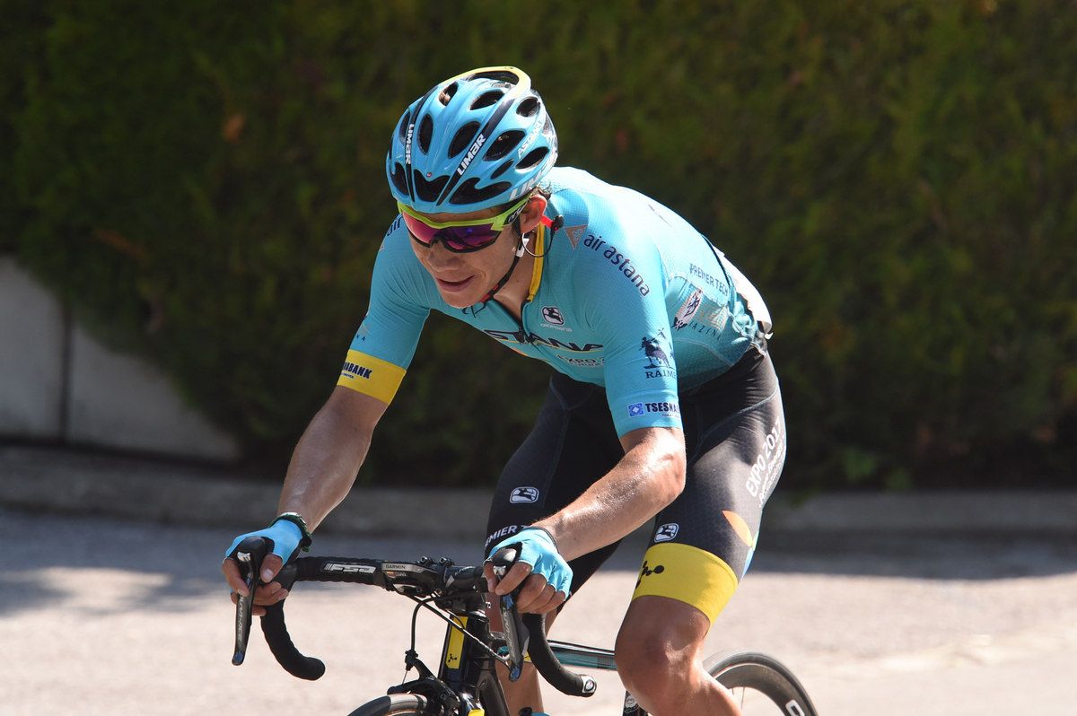 Miguel &Aacute;ngel L&oacute;pez (Astana) during stage 4