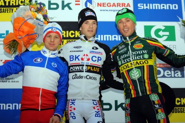 Men's podium (l-r): Francis Mourey (FDJ), 2nd; Niels Albert (BKCP - Powerplus), 1st; Sven Nys (Landbouwkrediet), 3rd