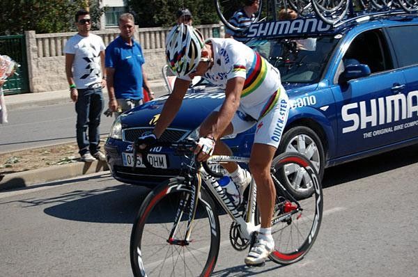 Paolo Bettini was the last to head out but was hoping to be the first to arrive in Zamora.