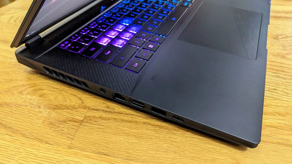 A Gigabyte Aorus 16X 2024 on a table