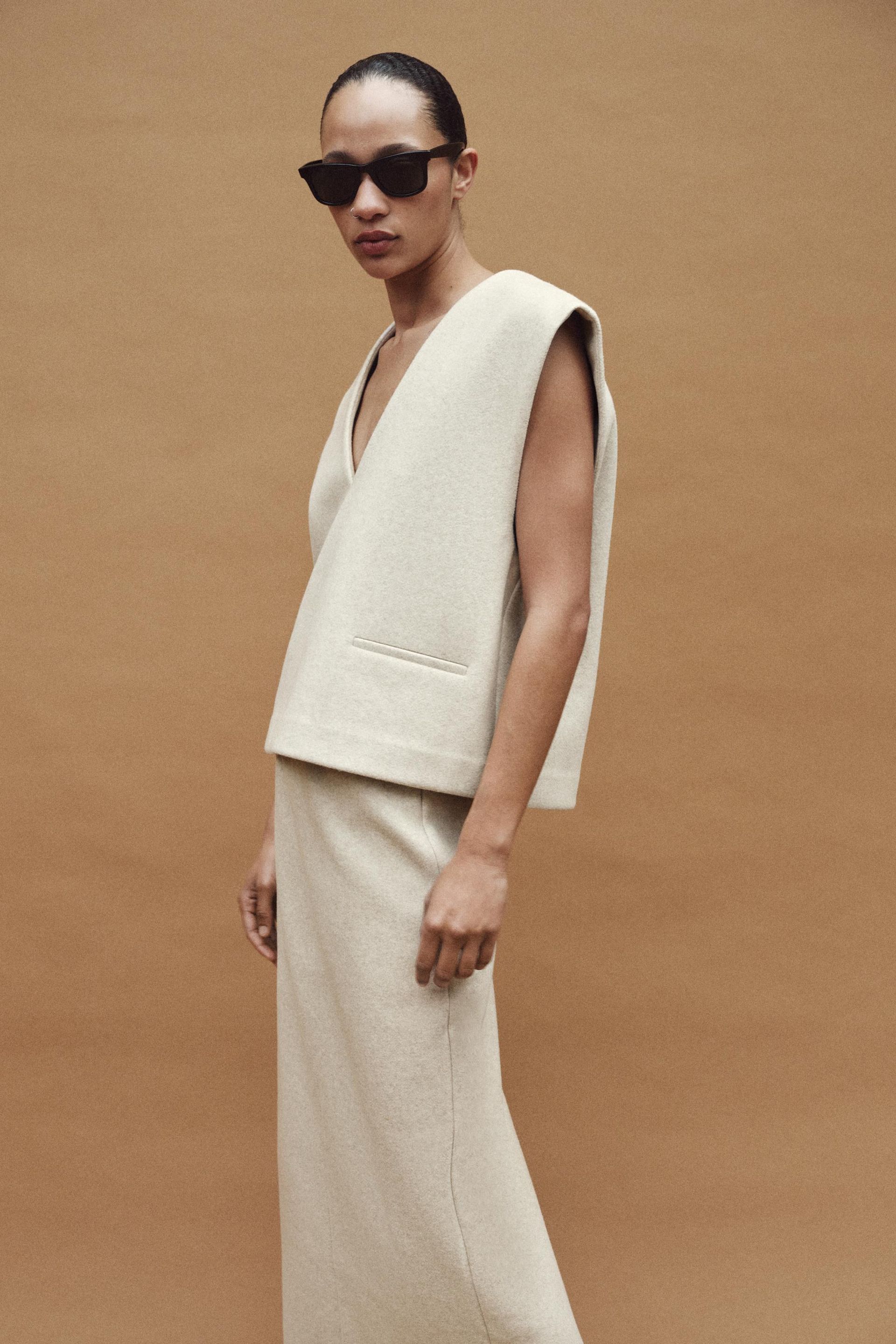 Soft V-Neck Waistcoat