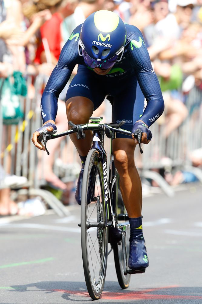 Nairo Quintana digs deep during stage 1.