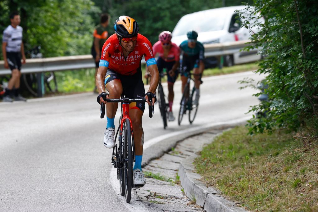 Mikel Landa (Bahrain Victorious) attacks on stage 19 of the Giro d&#039;Italia 2022