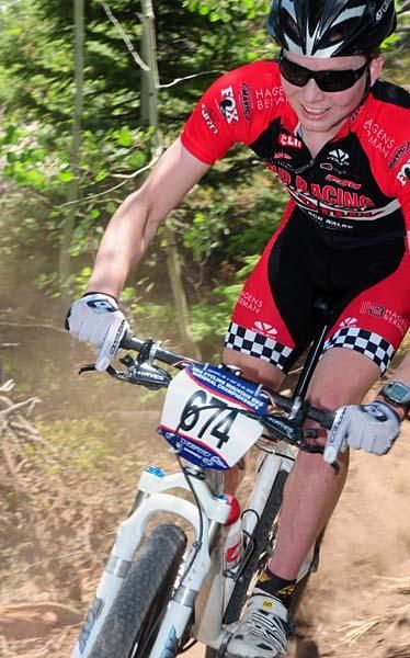 Eric Emsky (Rad Racing) on his way to third place