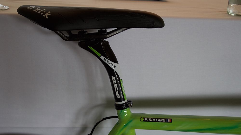 FSA K-Force and Fizik Arione seatpost-saddle combo