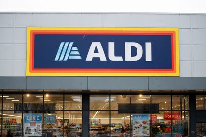 Aldi storefront