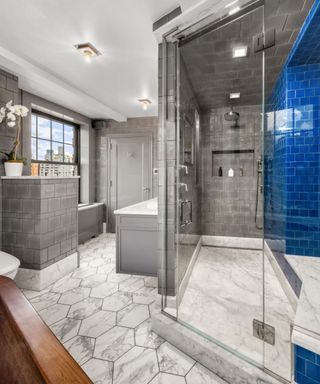 Andy Cohen's bathroom