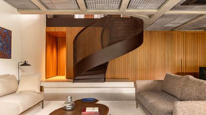 Brasília apartment, Moira apartment with central twisting staircase