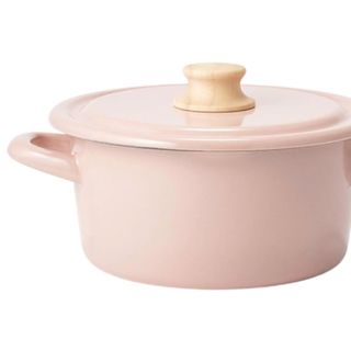 pink casserole dish 