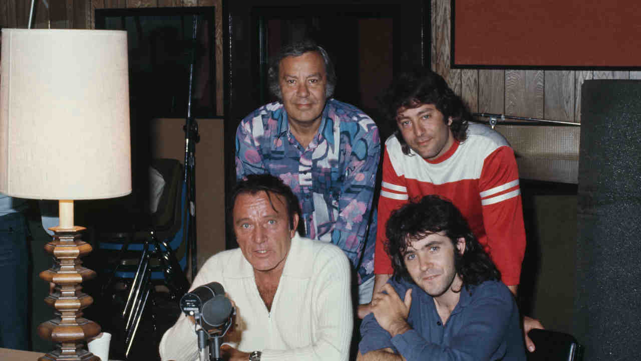 Jeff Wayne with Richard Burton in 1978
