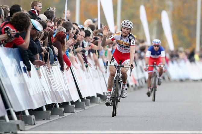 Kevin Pauwels (Sunweb-Napoleon Games) got the best of French champion Francis Mourey (FDJI) in the Tabor finale to place third