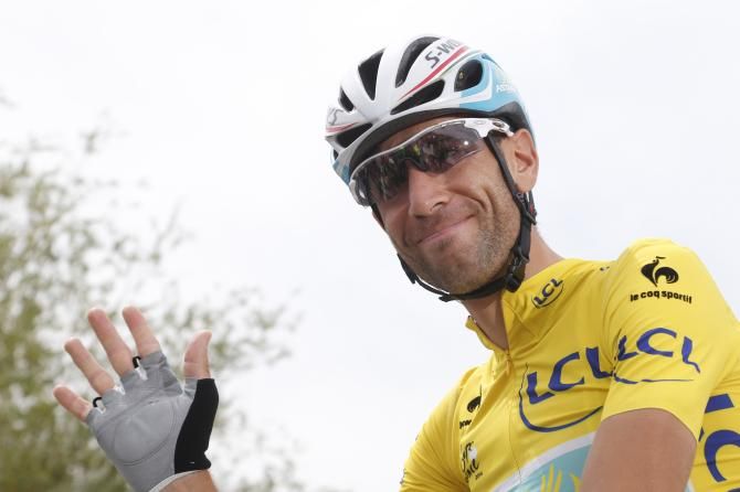 Vincenzo Nibali happy on the start line