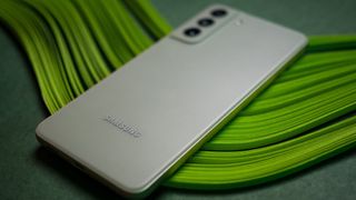 Samsung Galaxy S22 FE Could Be The Last In The Series, Launching Soon -  News18