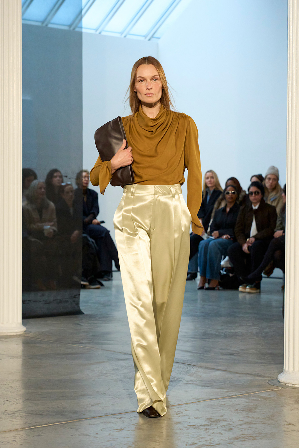 Fall/winter 2025 runway look.