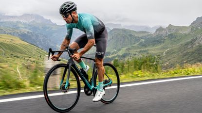 Bianchi deals cycling shoes