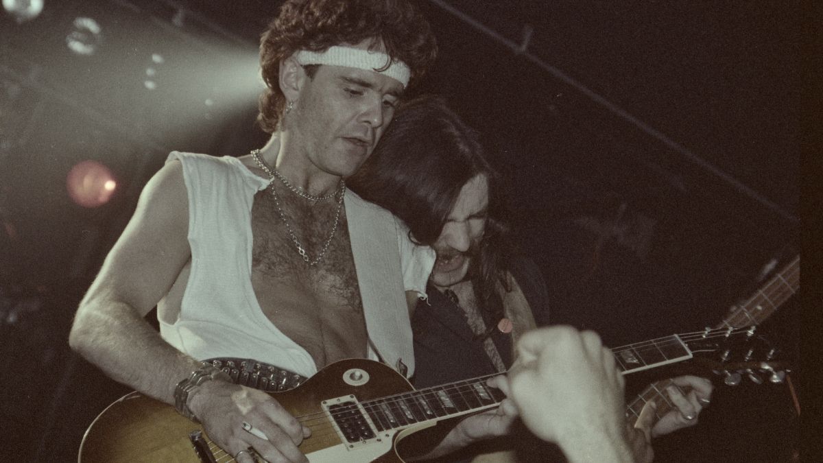 Brian Robertson, lead guitarist and Lemmy Kilmister lead singer and bassist for Motorhead perform on June 1983 in New York City.