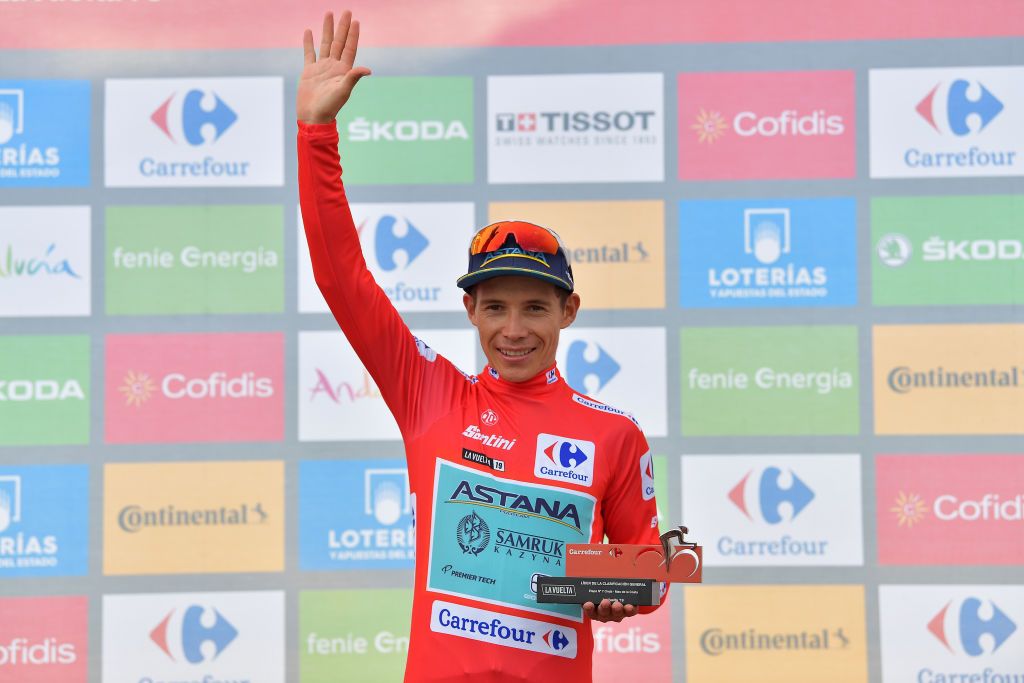 Miguel Angel Lopez moves back into the overall lead