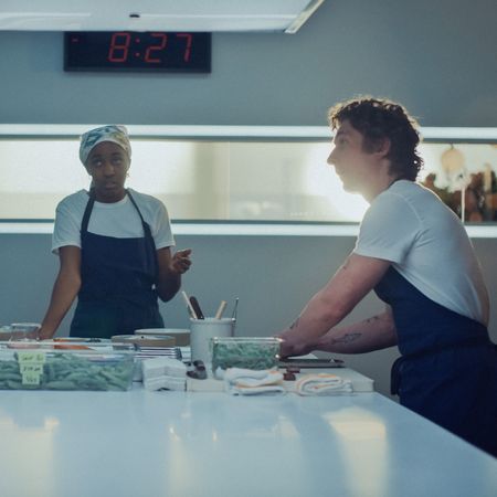 Ebon Moss-Bachrach as Richard &ldquo;Richie&rdquo; Jerimovich, Ayo Edebiri as Sydney Adamu, Jeremy Allen White as Carmen &ldquo;Carmy&rdquo; Berzatto.