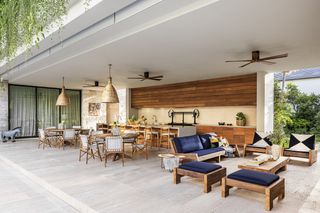 An outdoor kitchen seating space