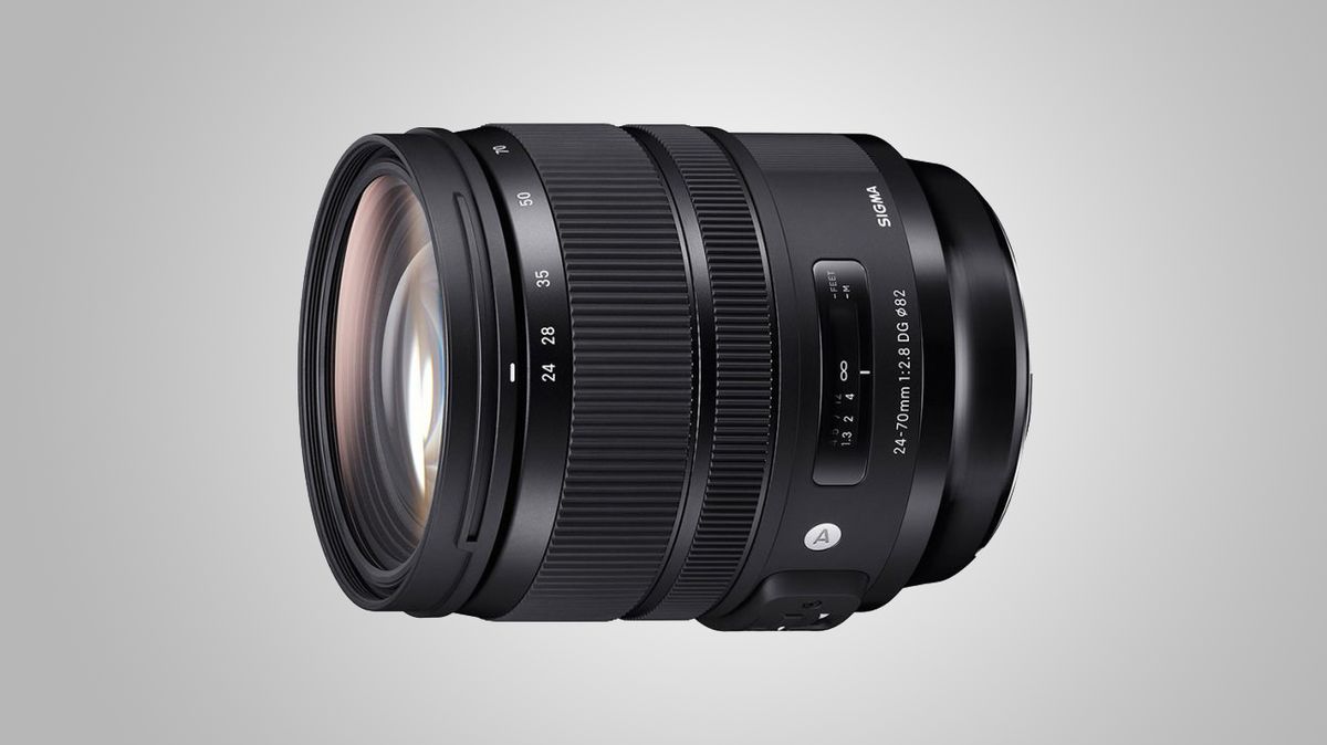 Sigma 24-70mm f/2.8 DG OS HSM Art Lens for Canon EF and MC-11