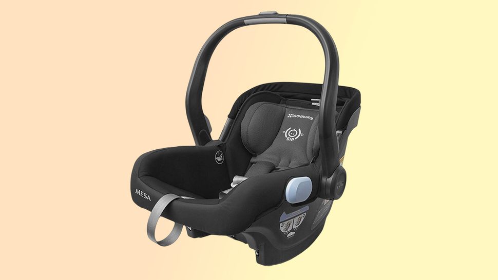 Britax B Safe Car Seat When to Adjust Straps - Tunnecliffe Andifter