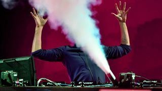 DJ Table Smoke In Face