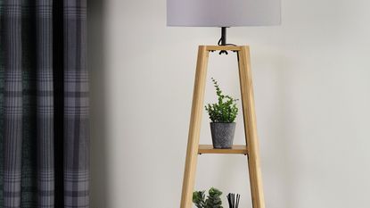 Aldi tripod table store lamp