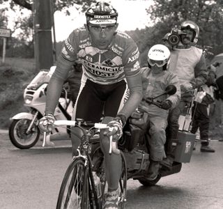 Moreno Argentin on his way to victory in the 1991 Flèche Wallonne. Photo: Graham Watson
