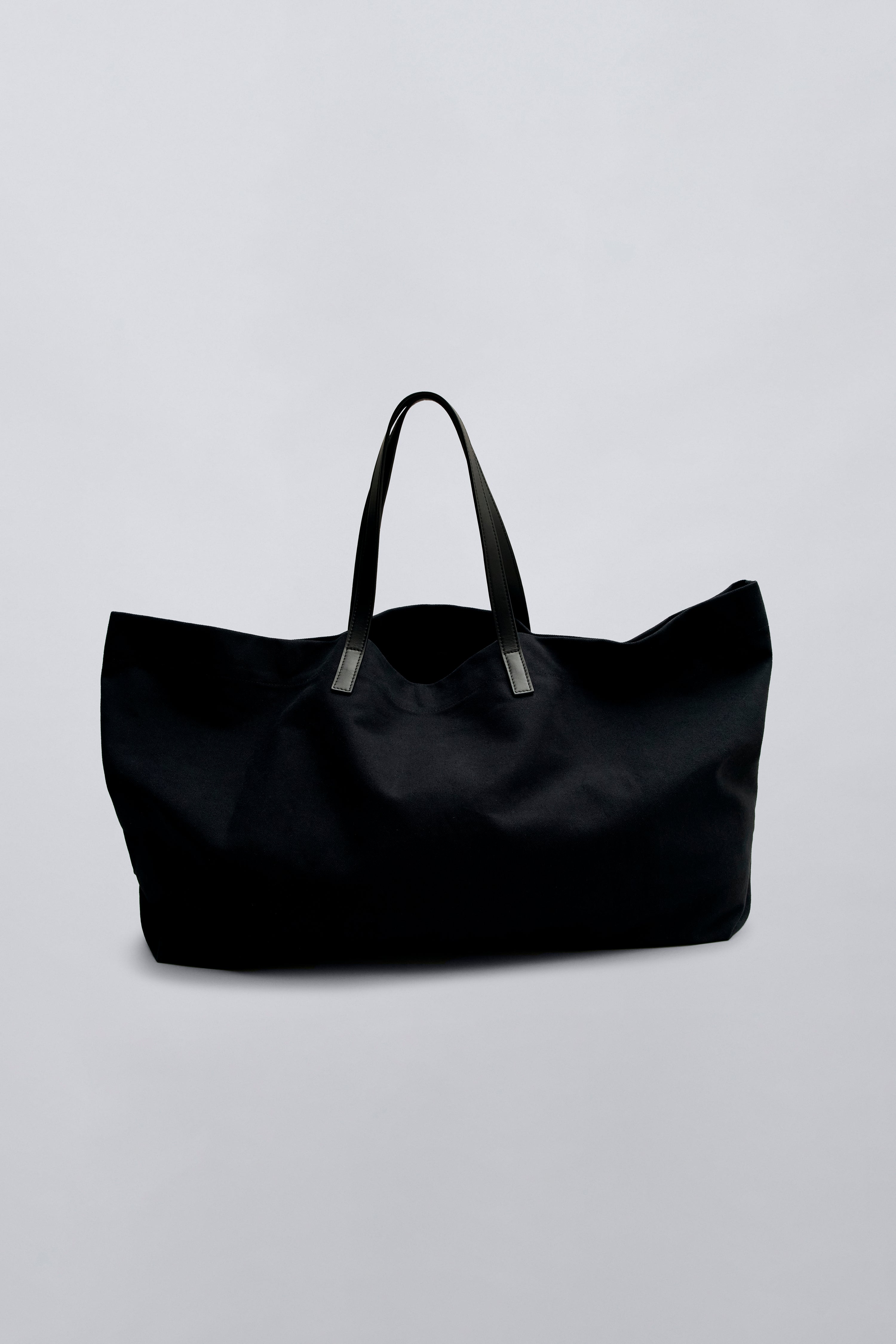 Cottage Tote in Canvas
