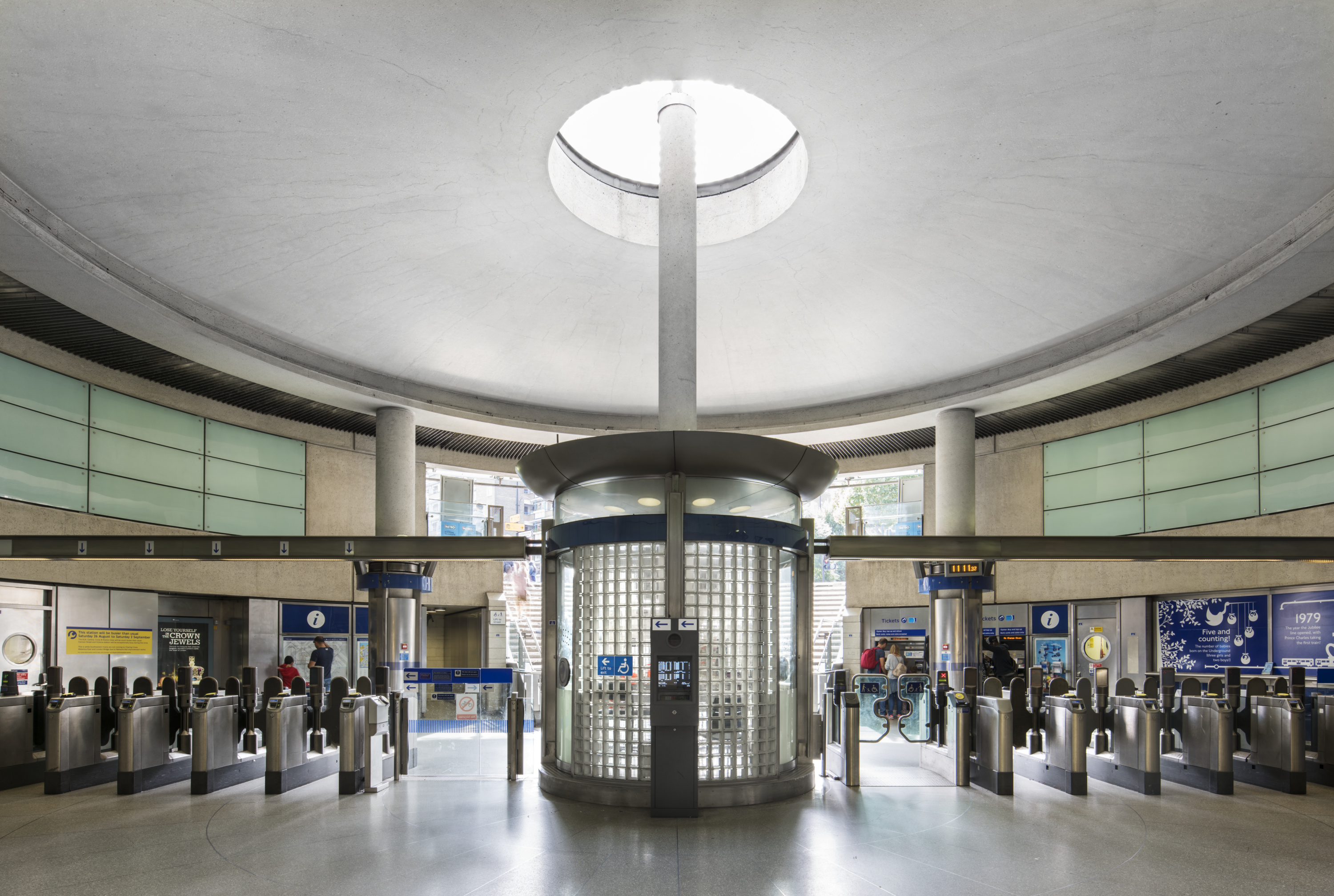 Southwark station grade ii listing