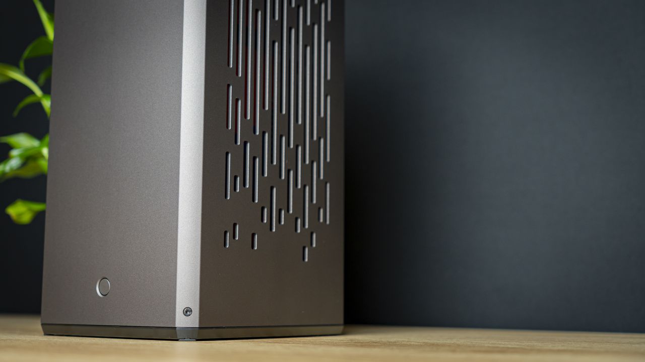 Louqe Raw S1
