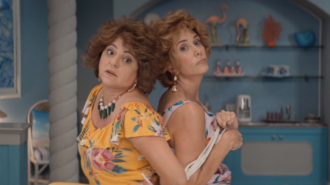 Barb and Star trying to escape when they're tied up