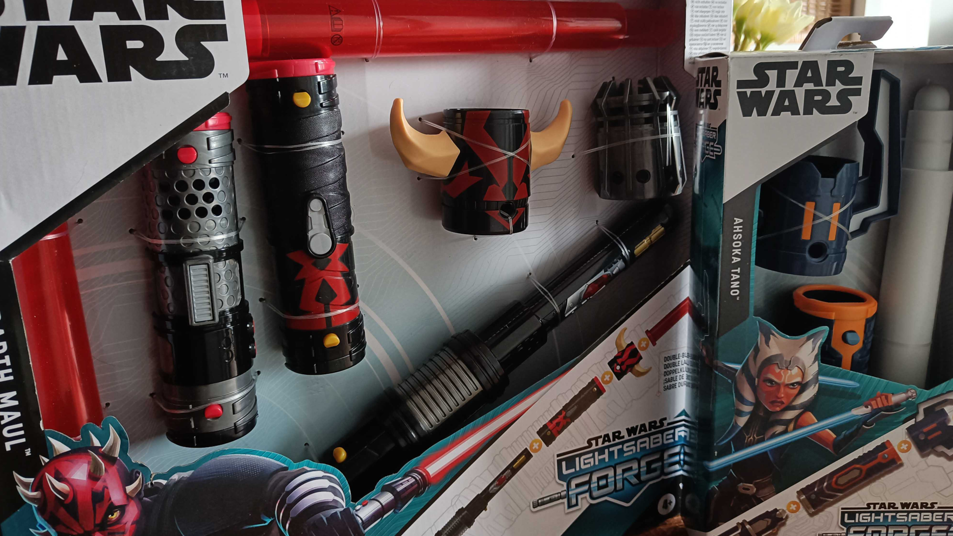 graan Hou op Samenwerken met Should you buy Star Wars Lightsaber Forge toys? | GamesRadar+