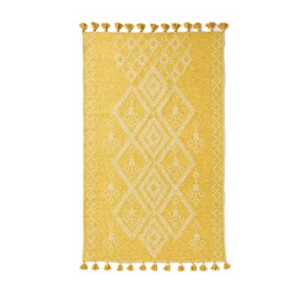 yellow and white patterned outdoor ruga