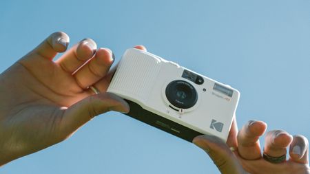 The Kodak Snapic A1 used by a photographer