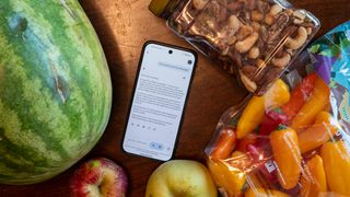 Using Gemini Live on the Google Pixel 9 Pro to make a grocery list