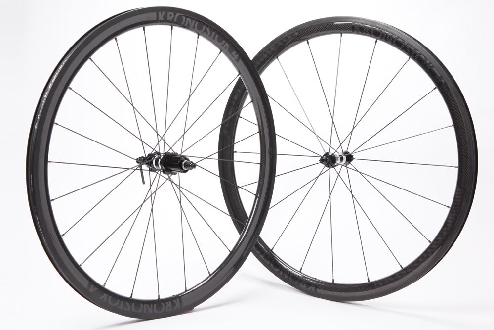 Revolver kronostok 350 wheels