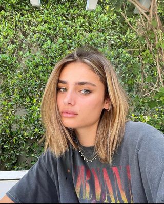 Taylor Hill with a relaxed bob hairstyle