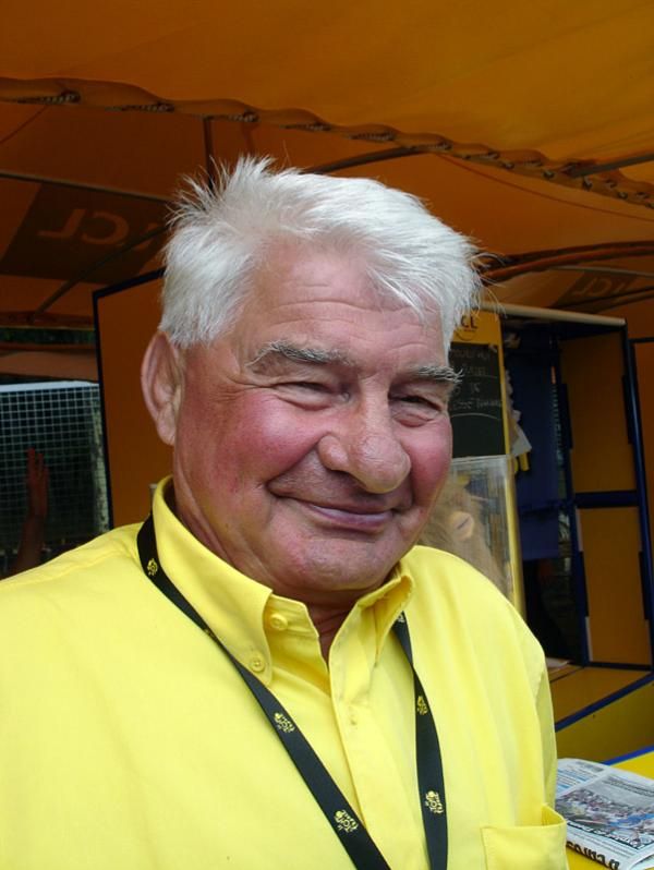 Raymond Poulidor at the 2009 Tour de France.