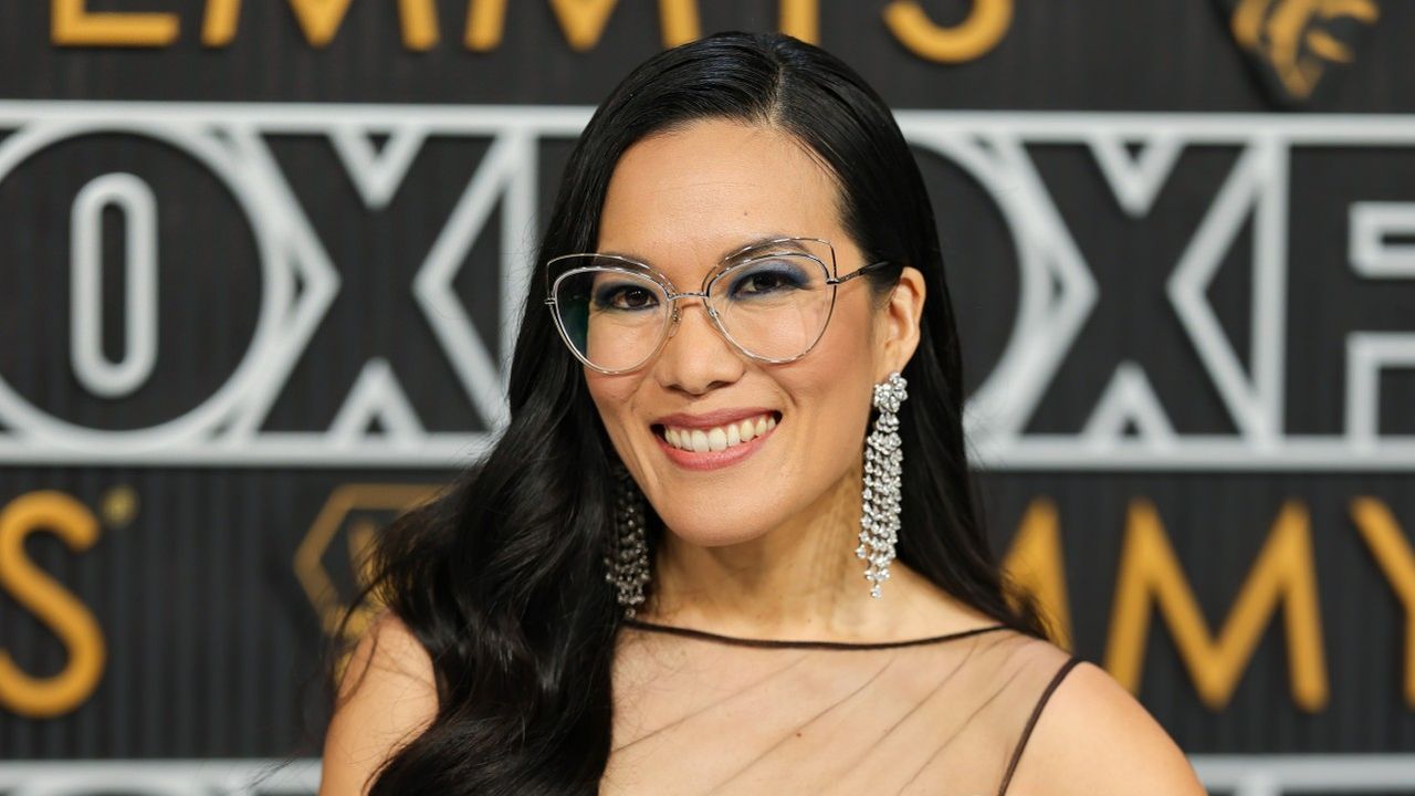 ali wong emmys beauty