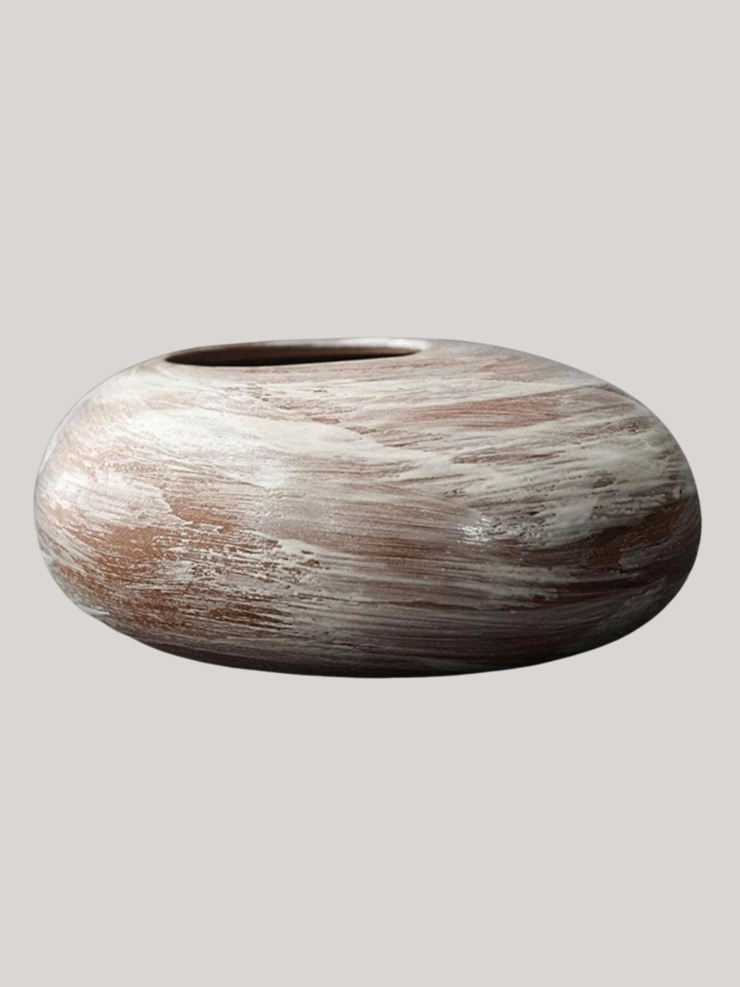 A textured ikebana round vase from Gohobi