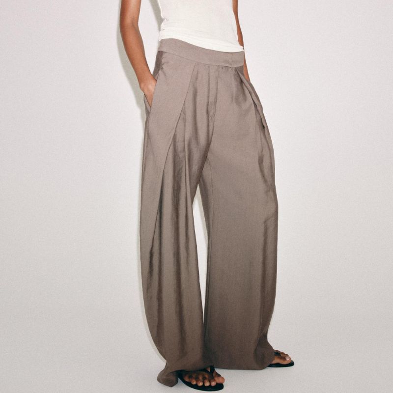 Image of pleated trousers