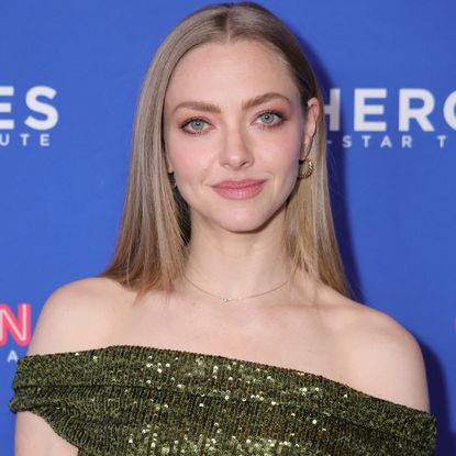 Amanda Seyfried on the red carpet