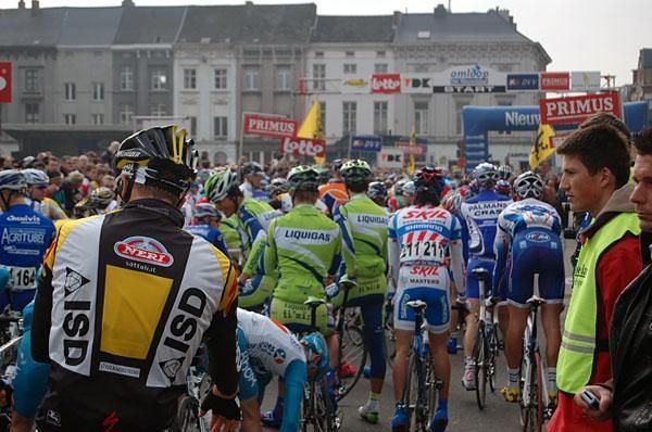 Riders will start and finish at the Sint Pietersplein in Gent, Belgium this year.