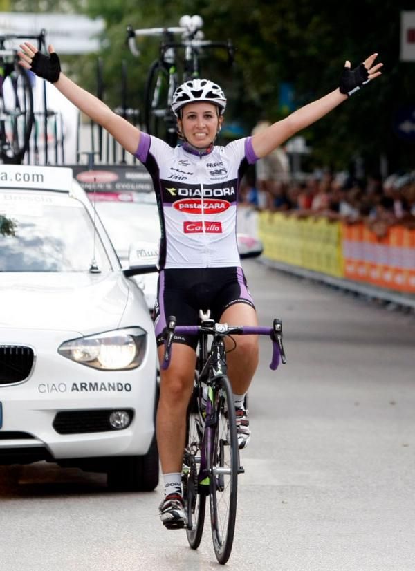 Giada Borgato (Diadora - Pasta Zara) wins the women's Italian national championship road race